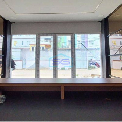 Disewakan gudang + kantor bagus siap pakai di Kalideres