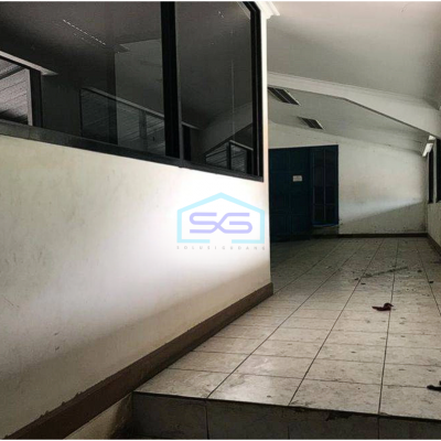 Disewakan gudang luas bagus di Kalideres