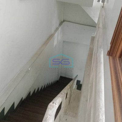 Disewakan Ruko Hoek Di Mutiara Taman Palem Cengkareng Jakarta Barat LB 282m2