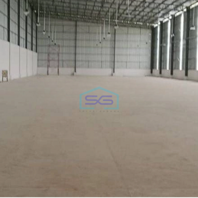 Disewakan gudang bagus luas 2000m2 di Legok-3