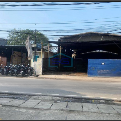Dijual gudang bagus siap pakai di Kamal Tegal Alur