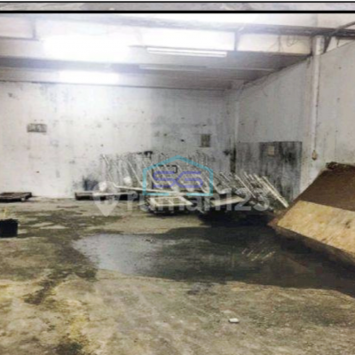 Dijual cepat gudang lokasi strategis di Kamal Muara
