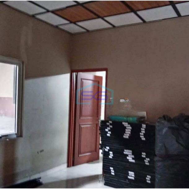 Disewakan gudang bagus 700m2 di Cipondoh-1