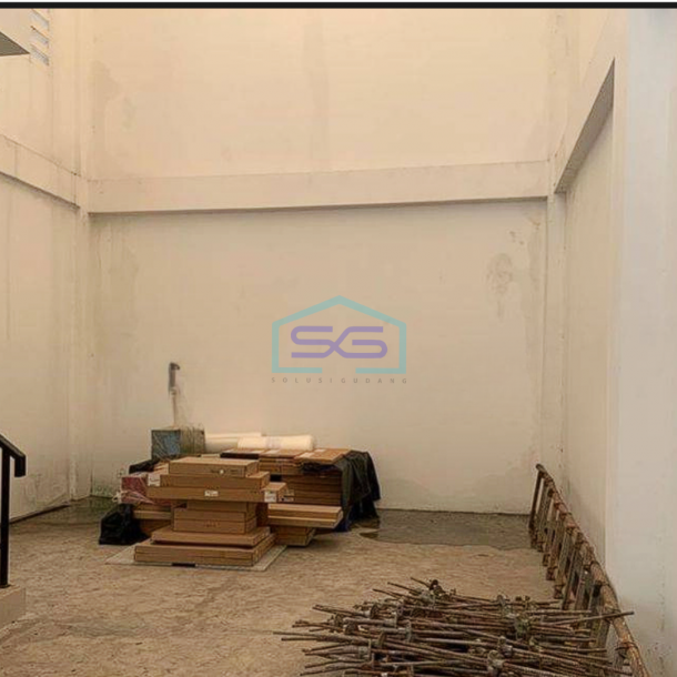 Dijual gudang murah siap pakai di Citra 8-1