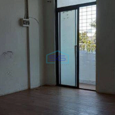 Disewakan Ruko Di Jakarta Barat Bangunan 3 Lantai LB 168m2