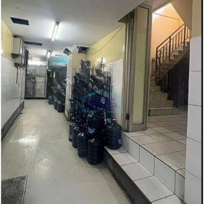 Dijual gudang gandeng 504m2 di Kamal