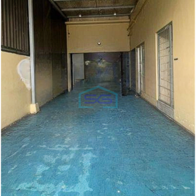 Dijual gudang gandeng 504m2 di Kamal