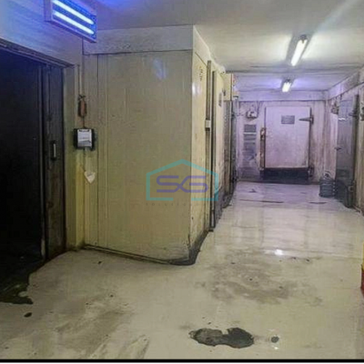 Dijual gudang gandeng 504m2 di Kamal