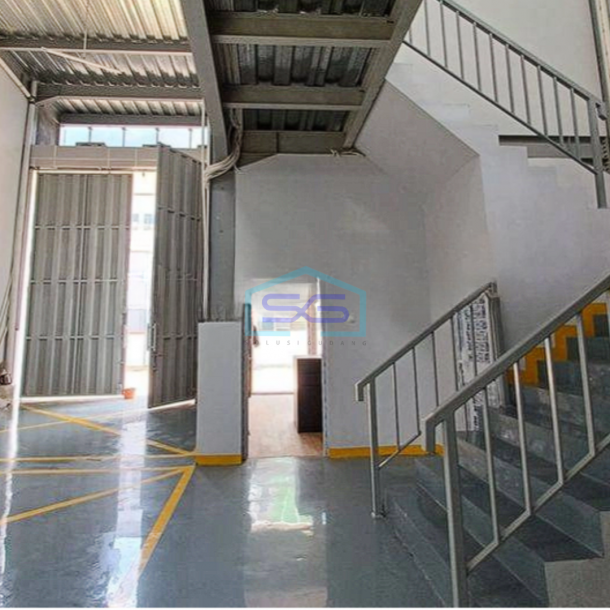 Dsewakan gudang + kantor 687m2 di Kalideres-3