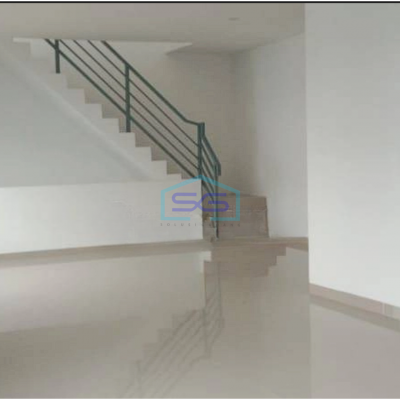 Disewa gudang bagus di Jln Salembaran, Teluk Naga Tangerang