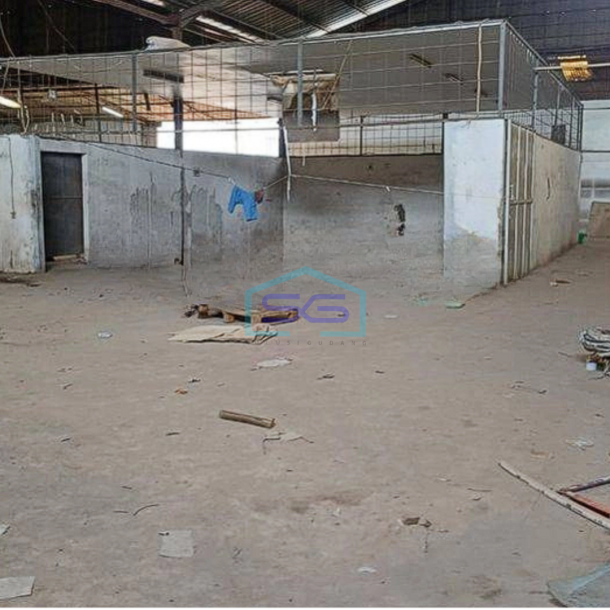 Disewakan gudang bebas bajir bagus 1600m2 di Cipondoh-1