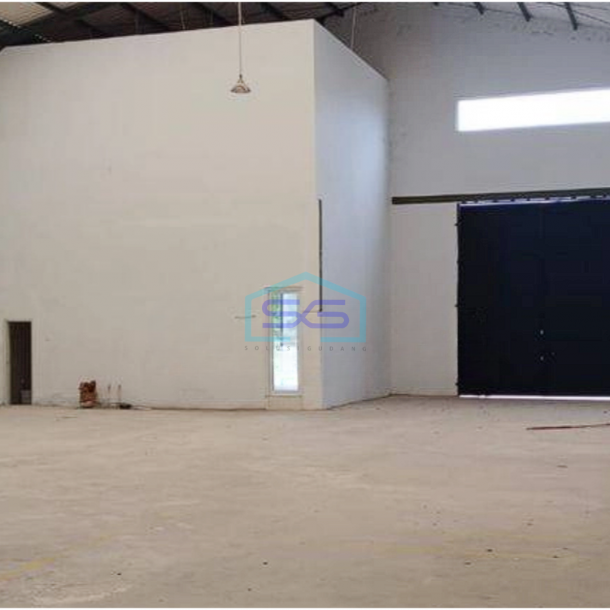Disewakan gudang  2 unit 420m2 di Pakuhaji-8