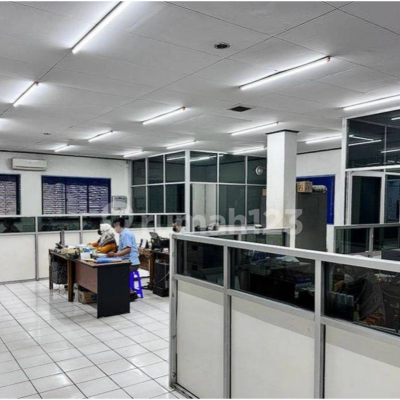 Dijual murah gudang 1 ha siap pakai di Kapuk Kamal