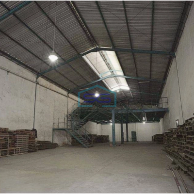 Disewakan gudang siap pakai 580 m2 di  Daan mogot