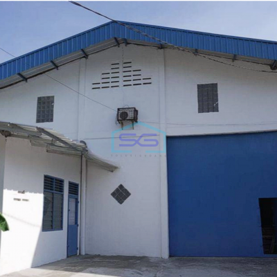 Disewakan gudang siap pakai 580 m2 di  Daan mogot