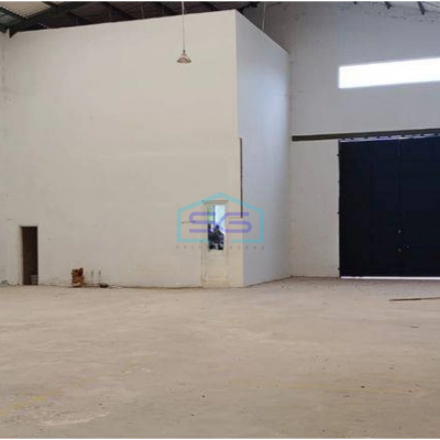 Disewakan gudang  2 unit 420m2 di Pakuhaji-2