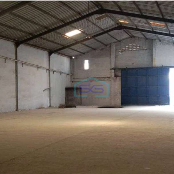 Disewakan gudang 1000m2 muat cont 40 feet di Pondok Indak Dadap-1