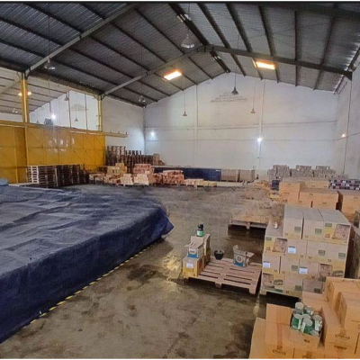 Dijual gudang bagus siap pakai di Dadap