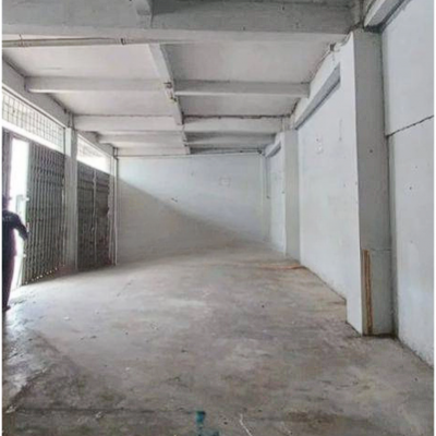 Disewakan gudang bebas banjir siap pakai di Tanjung Pura Kalideres