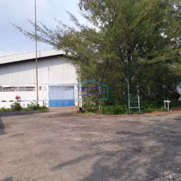 Dijual Pabrik Akses Container 40 Feet Luas Bangunan  170000 m² Lokasi Cikarang Bekasi-1