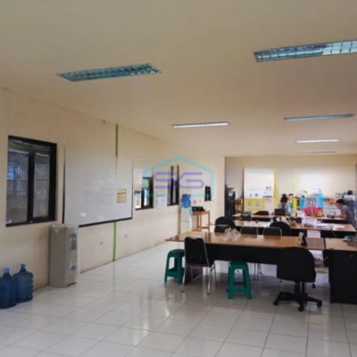 Disewakan Gudang Area Parkir Luas Lokasi Tangerang