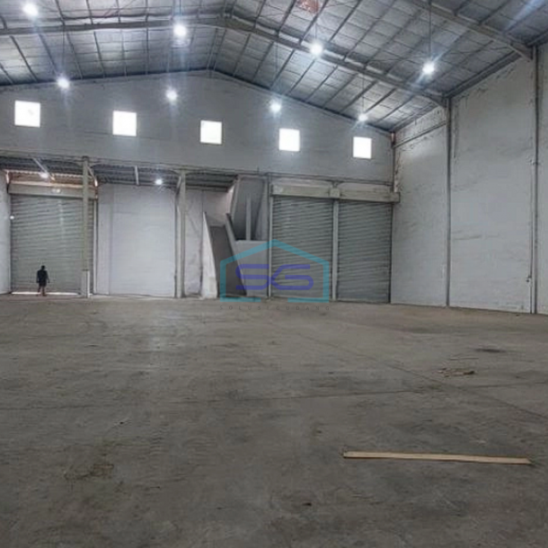 Disewakan Gudang Loading Dock Siap Pakai Delta Silicon 3 Lippo Cikarang LB 1100m2-1