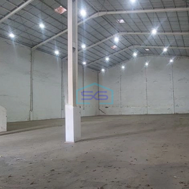 Disewakan Gudang Loading Dock Siap Pakai Delta Silicon 3 Lippo Cikarang LB 1100m2-2