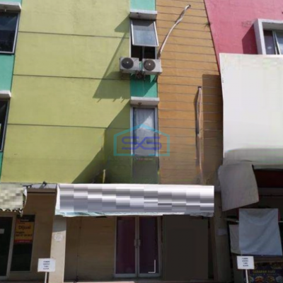 Dijual Ruko Gandeng Sentra Niaga Square Luas Tanah 100 m²