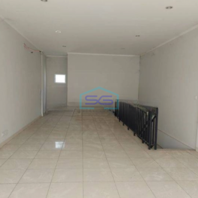 Dijual Ruko Rapi Lokasi Strategis di Summarecin Emerald Karawang Luas Bangunan  120 m²