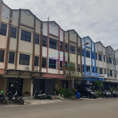 Dijual Ruko 3 Lantai Lokasi Ramai siap Huni Komplek Mall Transmart Cikokol Tangerang