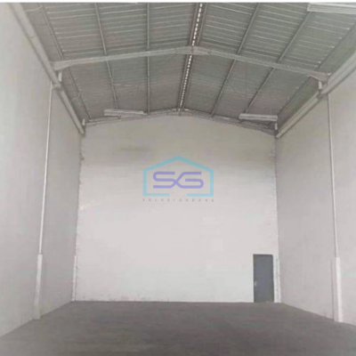Dijual Gudang di Karawang Barat Luas Tanah 302 m²