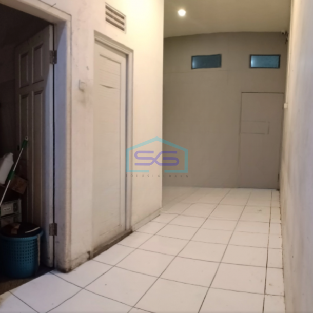 Disewakan Ruko 3 Lantai Lokasi Strategis di Lowokwaru Malang-2