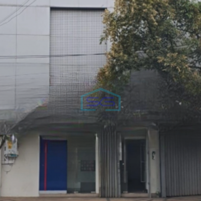 Disewakan Ruko 2 Lantai Luas Bangunan 150 m² Lokasi Klojen Malang