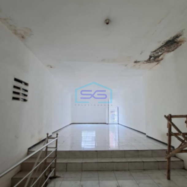 Disewakan Ruko Bebas Banjir Luas Bangunan  125 m² Lokasi Lowokwaru Malang-3