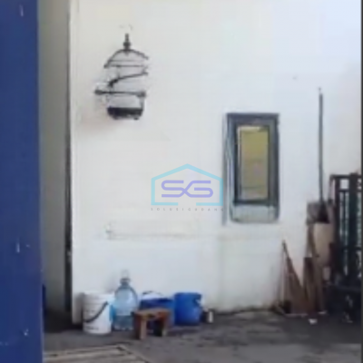 Dijual Gudang Luas Bangunan  722 m² Lokasi Strategis di Kebonmas Gresik