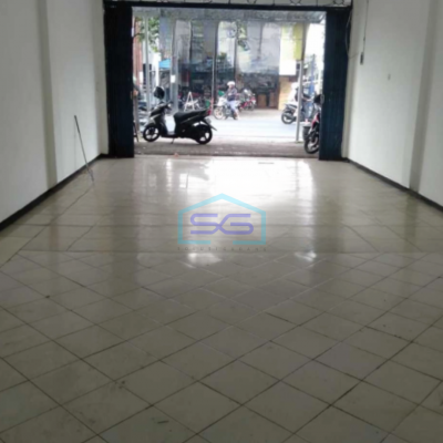 Disewakan Ruko Bagus 2 Lantai Luas Bangunan 178 m² Lokasi Klojen Malang