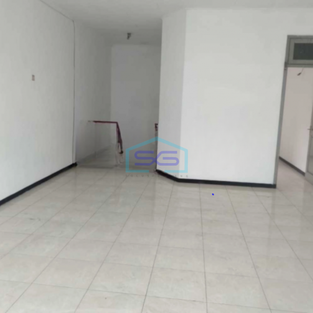 Disewakan Ruko Bagus 2 Lantai Luas Bangunan 178 m² Lokasi Klojen Malang-2