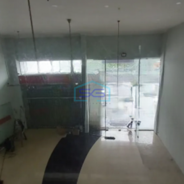 Disewakan Ruang Usaha Lokasi Karangpilang Surabaya Luas Tanah 700 m²-1