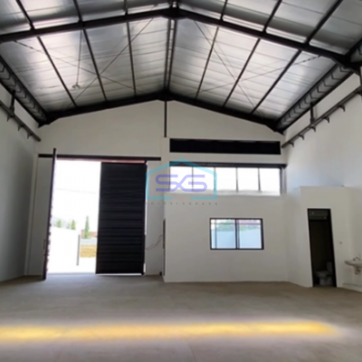 Dijual Gudang Murah Bagus LB 324 m2 HGB Exit Tol Singosari Malang