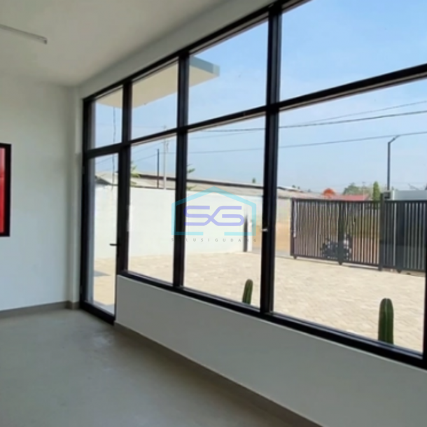 Dijual Gudang Murah Bagus LB 324 m2 HGB Exit Tol Singosari Malang-2