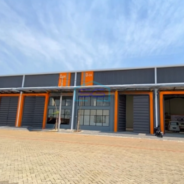 Dijual Gudang Murah Bagus LB 324 m2 HGB Exit Tol Singosari Malang-1