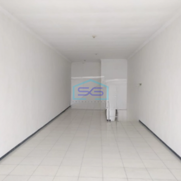 Disewakan Ruko Strategis di Jalan Satsui Tubun Dekat Dieng Sukun Malang Kota Luas 112m2-3