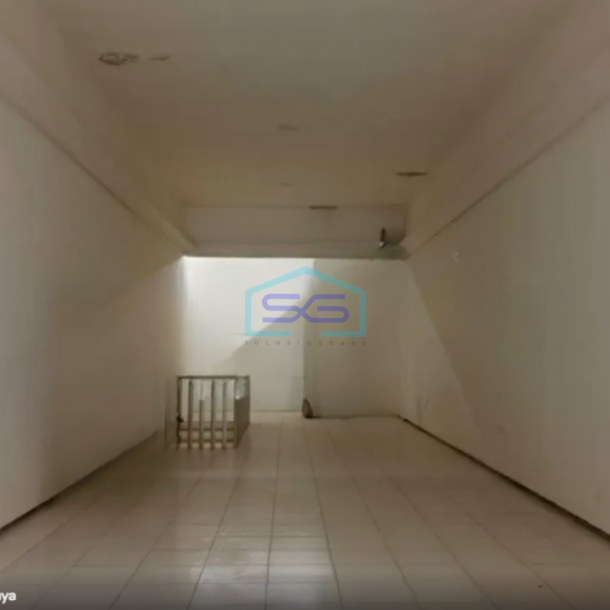 Disewakan Ruko Strategis Tengah Kota di Jl Pahlawan Trip Klojen Malang LB 170m2-3