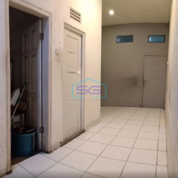 Disewakan Ruko SHM di Jalan Raya Tlogomas Malang Luas Bangunan 155m2-5