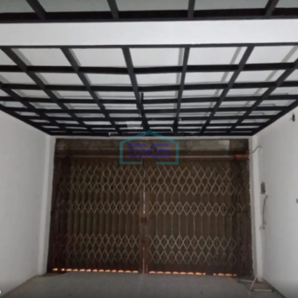 Dijual Ruko Bagus Bangunan 2 Lantai SHM di Daerah Klojen Malang-3