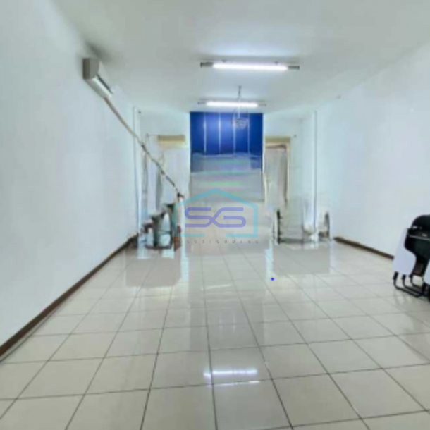 Dijual Ruko 3 Lantai Luas Bangunan 225 m² Lokasi Blimbing Malang-1