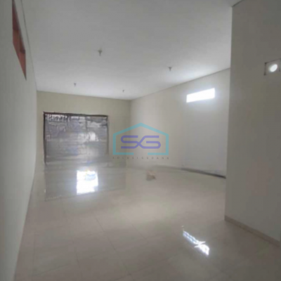 Dijual Gudang Luas Bangunan  315 m² Lokasi Bebas Banjir di Waru Surabaya