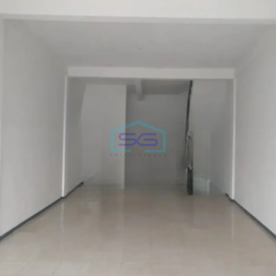 Disewakan Ruko 2 Lantai Luas Bangunan 166 m² Lokasi Sukun Malang