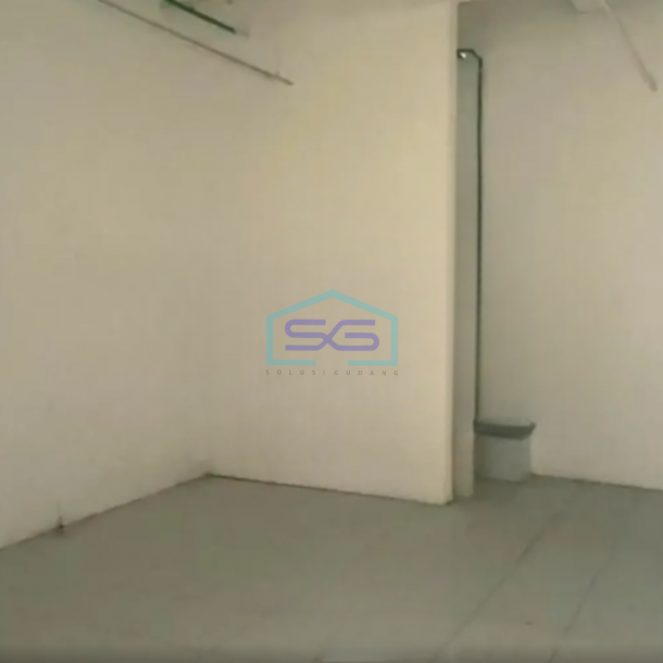 Disewakan Ruko Luas Tanah 155 m² Lokasi Bebas Banjir di Klojen Malang-2