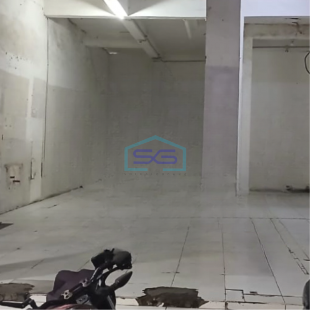 Disewakan Ruko Luas Bangunan  255 m² Lokasi Gubeng Surabaya-2